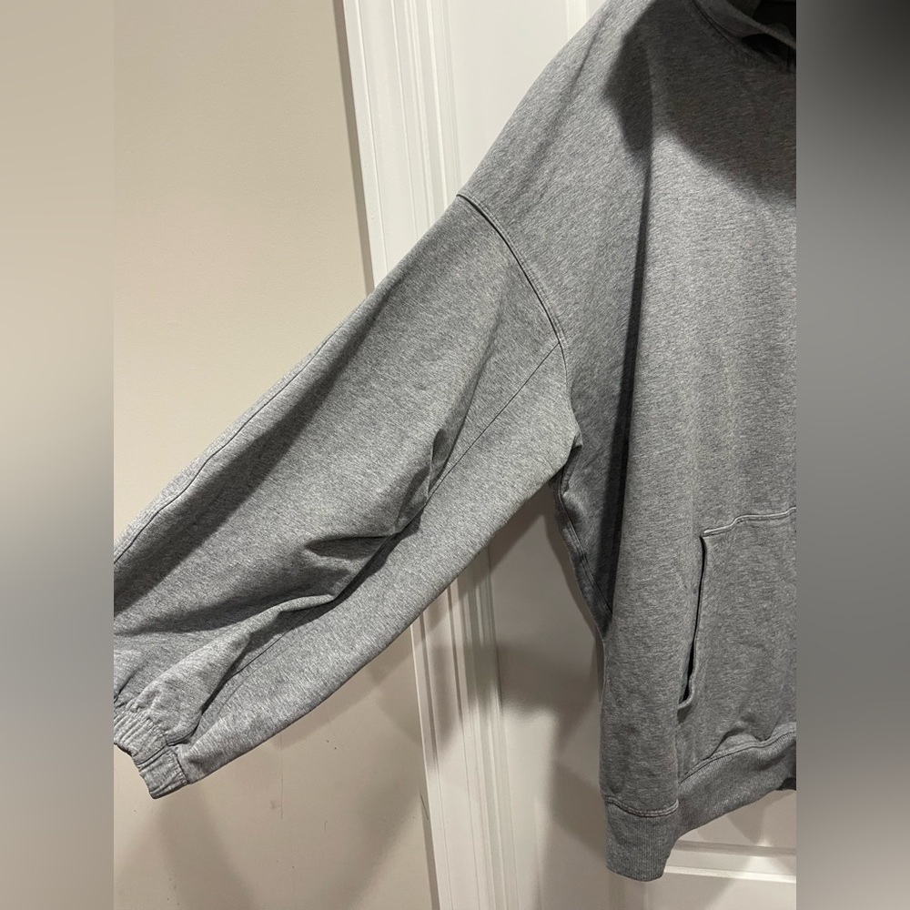 Lululemon LA Oversized Hoodie Size Small Medium - Picture 5 of 9